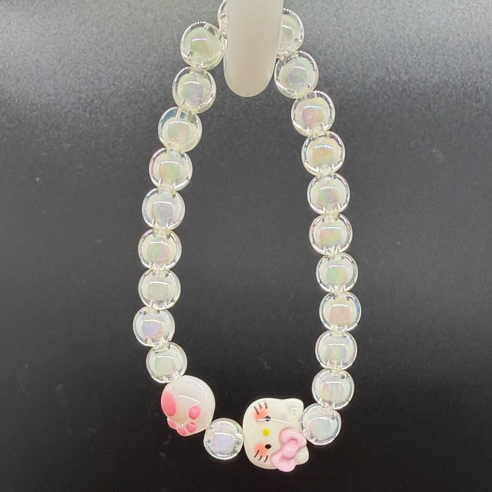 3/$15 Hello Kitty Cute Beaded Bracelet